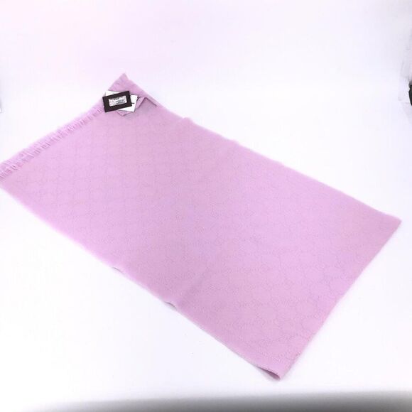 NWT GUCCI Baby Pink Wool GG Logo Scarf with Box Giftable! - Picture 7 of 11